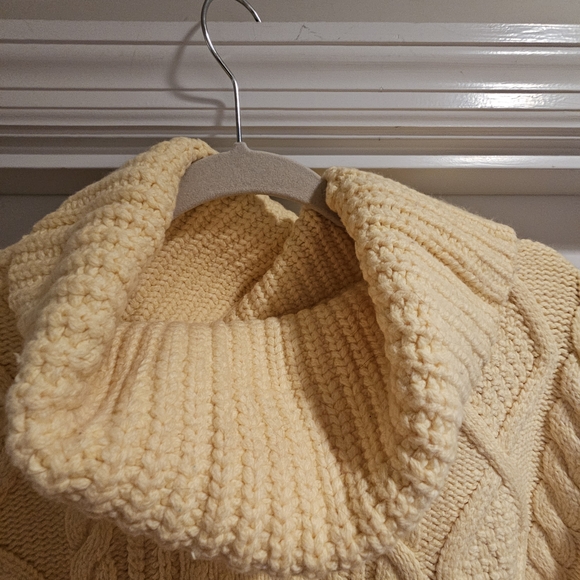 Lands' End Soft Yellow Cowl Neck Sweater 3X - Picture 5 of 8